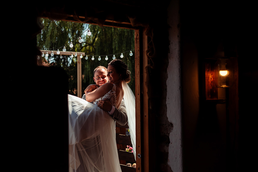 svatební foto sýpka u tesařů olomoucký kraj nevěsta ženich